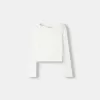 Tricou cu mânecă lungă brodat cu gât barcă Tricou cu mânecă lungă brodat cu gât barcă