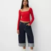 Tricou cu mânecă lungă cu decolteu pătrat Tricou cu mânecă lungă cu decolteu pătrat
