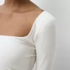 Tricou cu mânecă lungă cu decolteu pătrat Tricou cu mânecă lungă cu decolteu pătrat