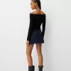 Tricou cu maneca lunga cu nasturi Tricou cu maneca lunga cu nasturi