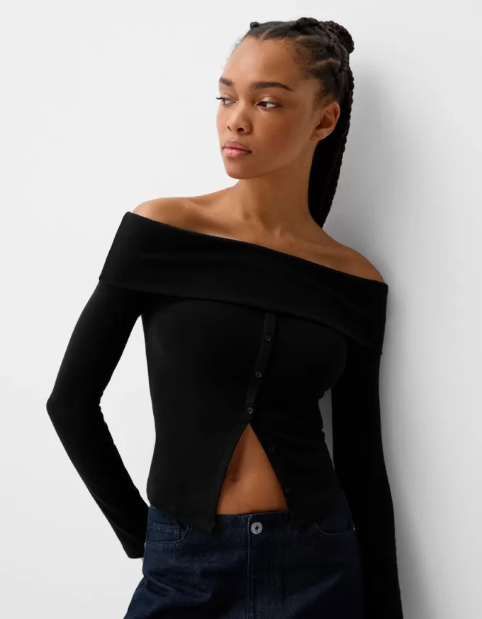 Tricou cu maneca lunga cu nasturi Tricou cu maneca lunga cu nasturi