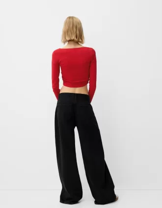 Tricou cu mânecă lungă, cu părțile strânse