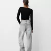 Tricou cu mânecă lungă, cu părțile strânse Tricou cu mânecă lungă, cu părțile strânse