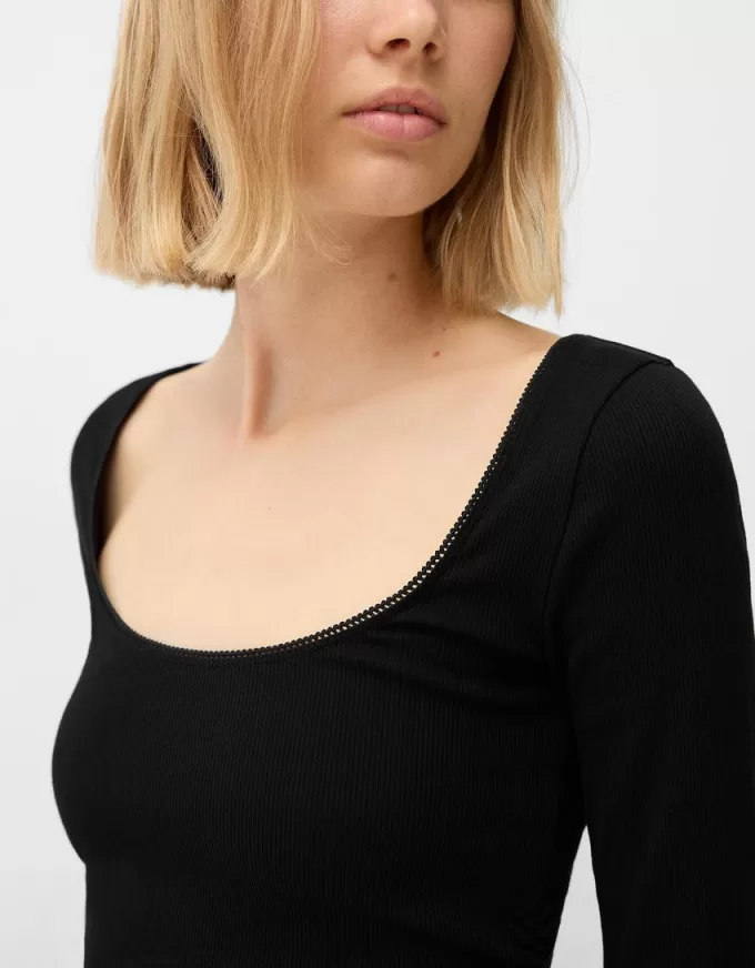 Tricou cu mânecă lungă, cu părțile strânse Tricou cu mânecă lungă, cu părțile strânse