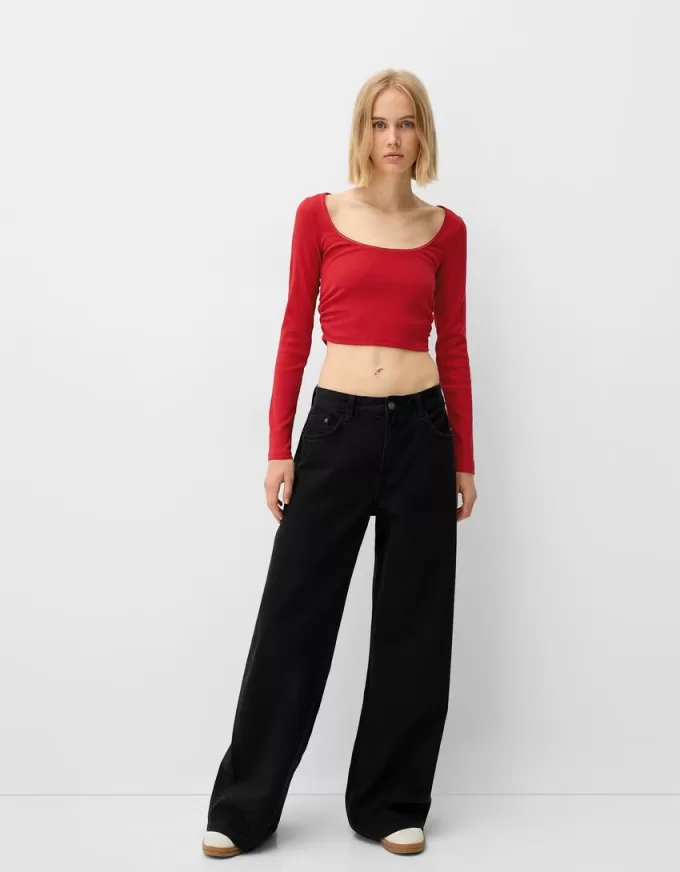 Tricou cu mânecă lungă, cu părțile strânse Tricou cu mânecă lungă, cu părțile strânse