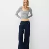 Tricou cu mânecă lungă, cu părțile strânse Tricou cu mânecă lungă, cu părțile strânse