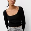Tricou cu mânecă lungă, cu părțile strânse Tricou cu mânecă lungă, cu părțile strânse