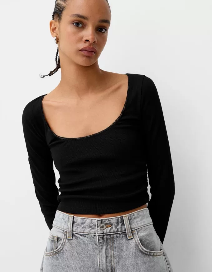 Tricou cu mânecă lungă, cu părțile strânse Tricou cu mânecă lungă, cu părțile strânse
