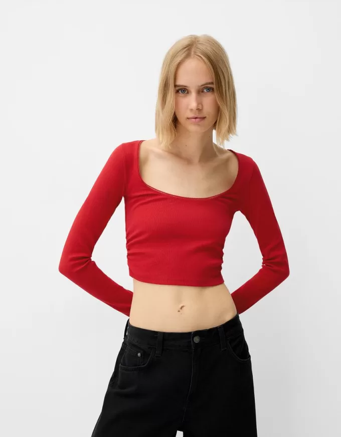 Tricou cu mânecă lungă, cu părțile strânse Tricou cu mânecă lungă, cu părțile strânse