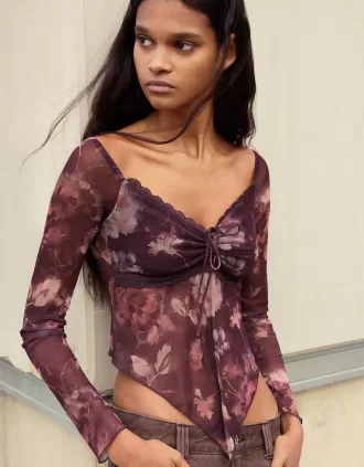 Tricou cu mânecă lungă imprimat cu tul