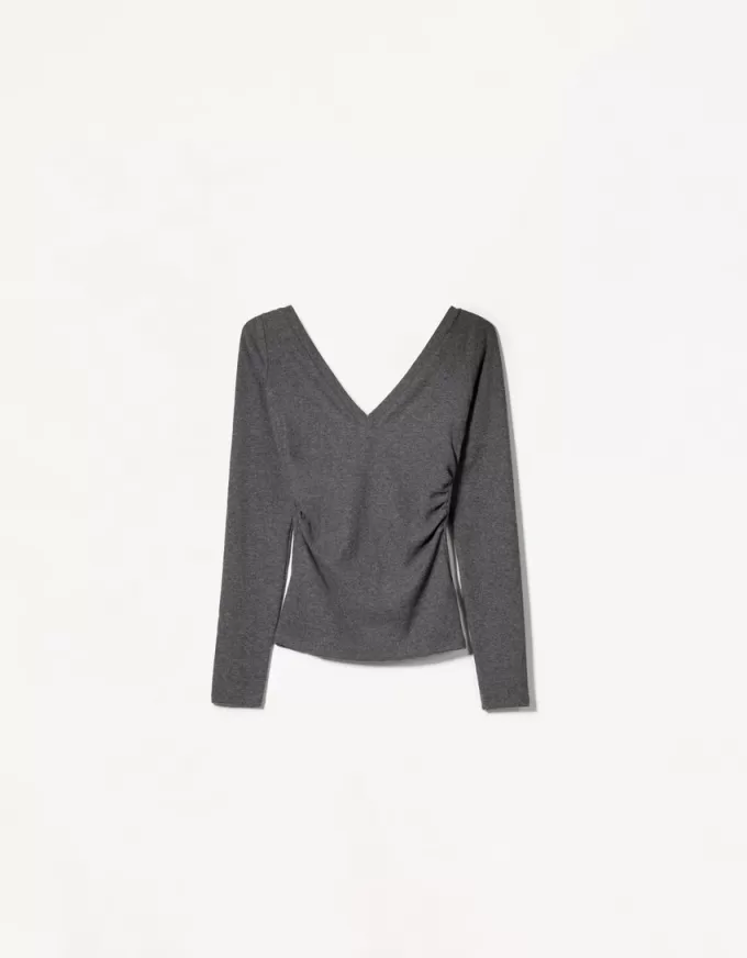 Tricou cu mânecă lungă și decolteu în V Tricou cu mânecă lungă și decolteu în V