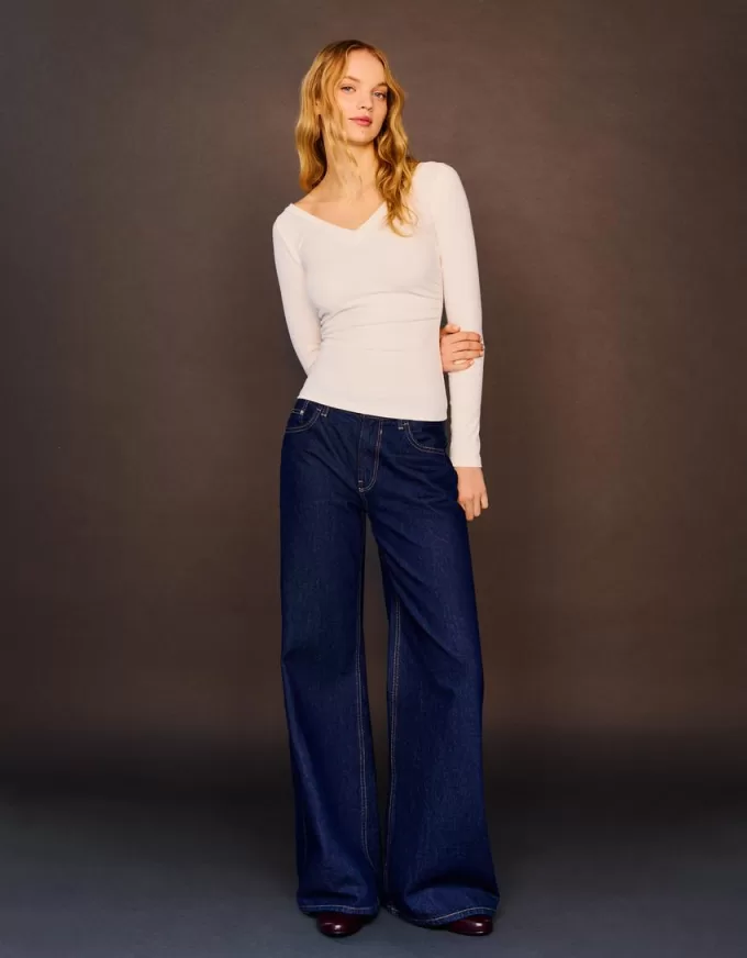 Tricou cu mânecă lungă și decolteu în V Tricou cu mânecă lungă și decolteu în V