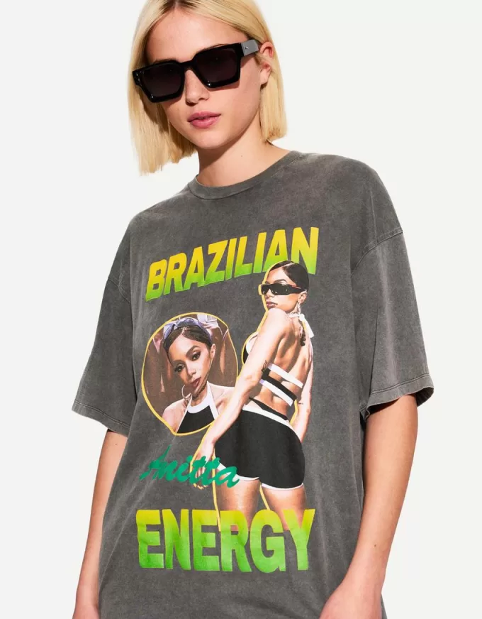 Tricou cu mânecă scurtă Anitta Brazilian Energy Tricou cu mânecă scurtă Anitta Brazilian Energy