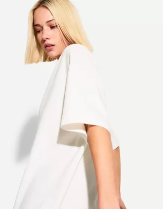 Tricou cu mânecă scurtă cu decolteu în V din bumbac greu