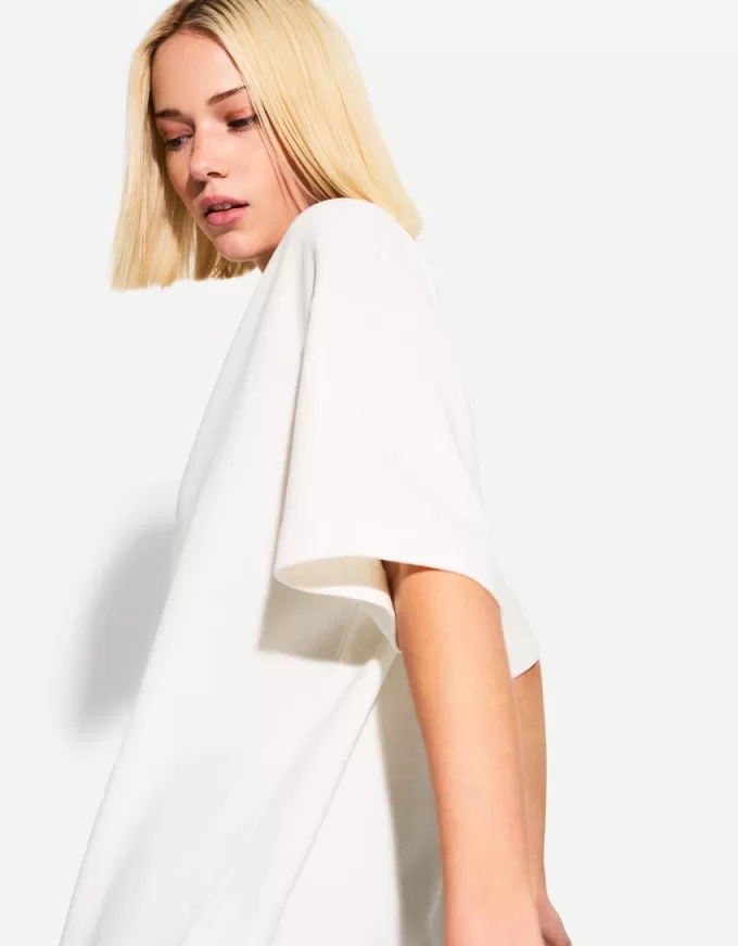Tricou cu mânecă scurtă cu decolteu în V din bumbac greu Tricou cu mânecă scurtă cu decolteu în V din bumbac greu
