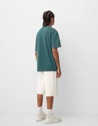 Tricou cu mânecă scurtă cu efect decolorat și imprimeu
