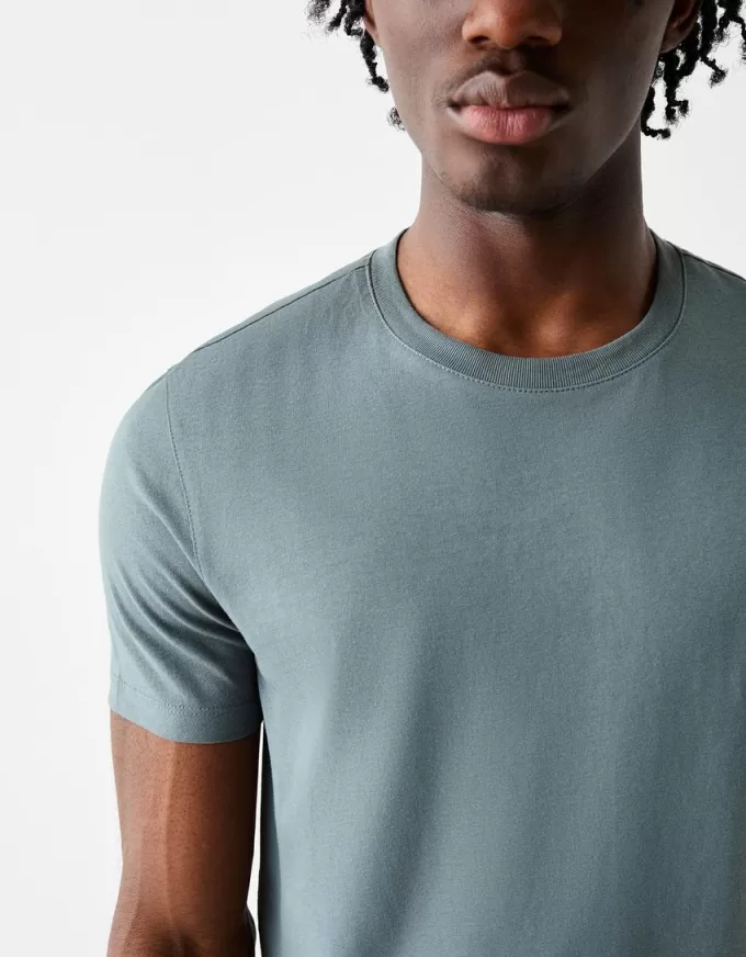 Tricou cu mânecă scurtă, cu formă normală Tricou cu mânecă scurtă, cu formă normală