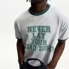Tricou cu maneca scurta cu imprimeu contrastant Tricou cu maneca scurta cu imprimeu contrastant