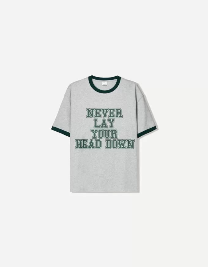 Tricou cu maneca scurta cu imprimeu contrastant Tricou cu maneca scurta cu imprimeu contrastant