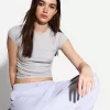Tricou cu mânecă scurtă cu încrețire laterală Tricou cu mânecă scurtă cu încrețire laterală