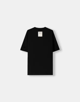 Tricou cu mânecă scurtă din material gros, cu cusături