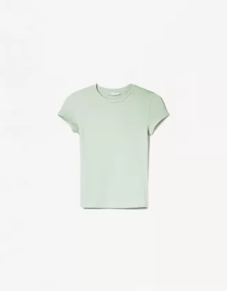 Tricou cu mânecă scurtă și decolteu