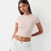 Tricou cu mânecă scurtă și decolteu Tricou cu mânecă scurtă și decolteu