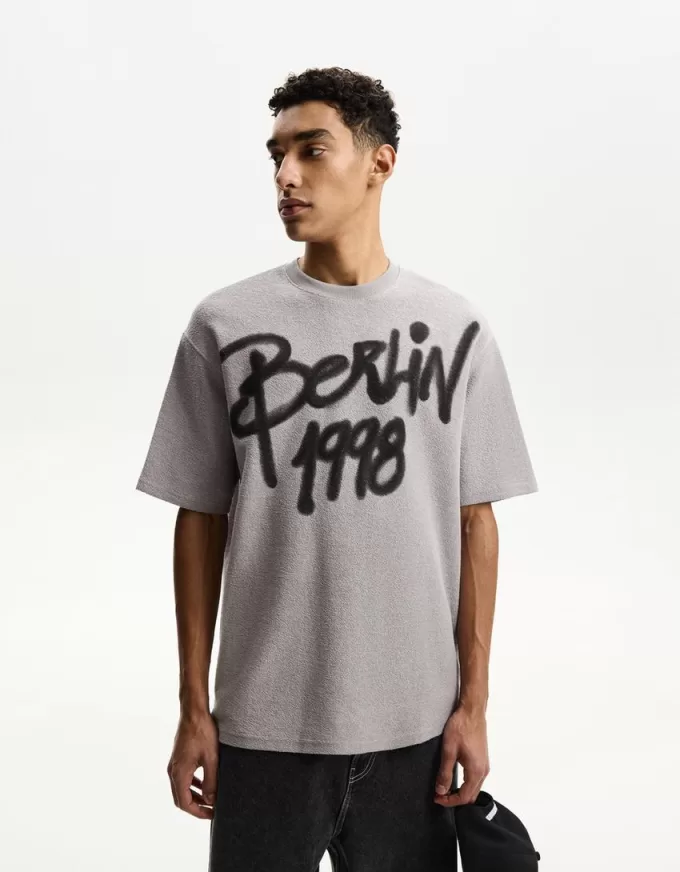 Tricou de pluș cu mânecă scurtă imprimat Tricou de pluș cu mânecă scurtă imprimat