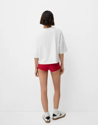 Tricou decupat Paris cu mânecă scurtă