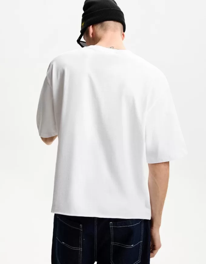Tricou decupat cu maneca scurta Tricou decupat cu maneca scurta