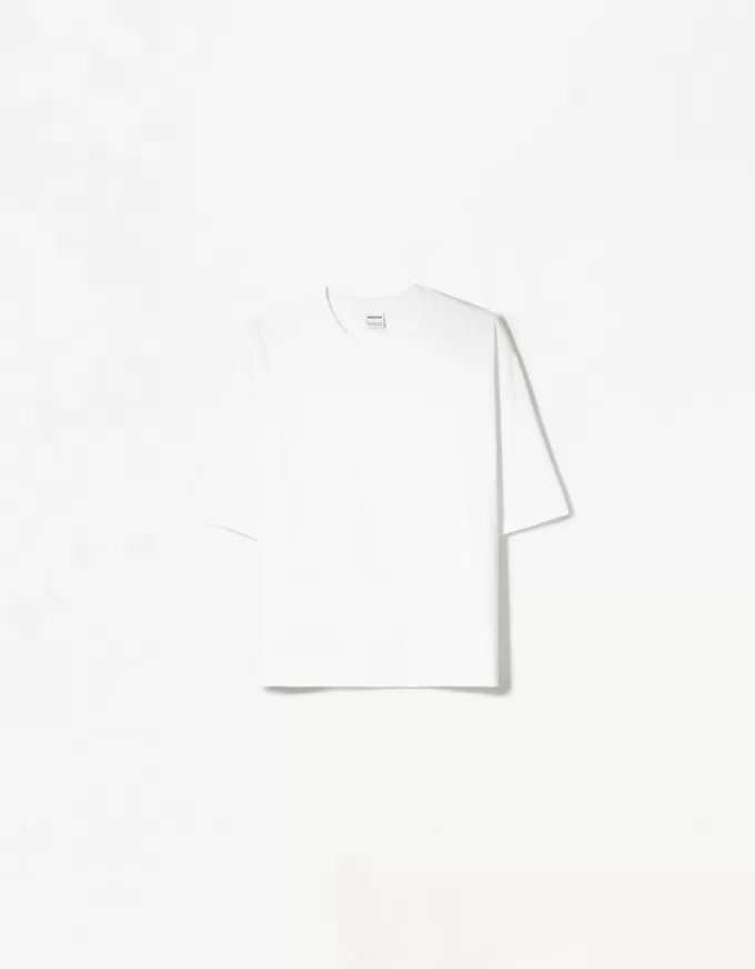 Tricou decupat cu maneca scurta Tricou decupat cu maneca scurta