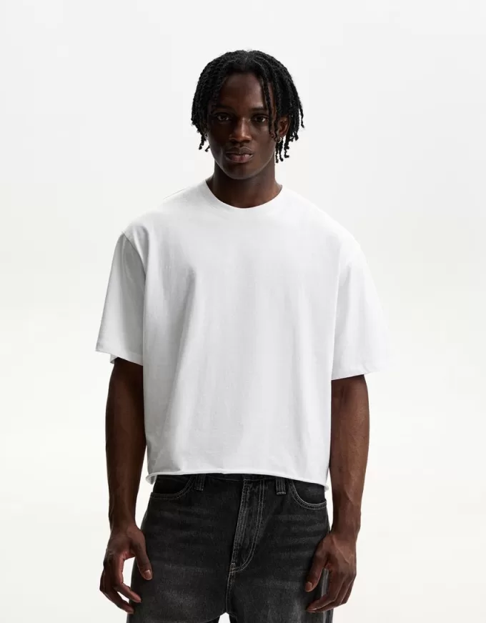 Tricou decupat cu maneca scurta Tricou decupat cu maneca scurta