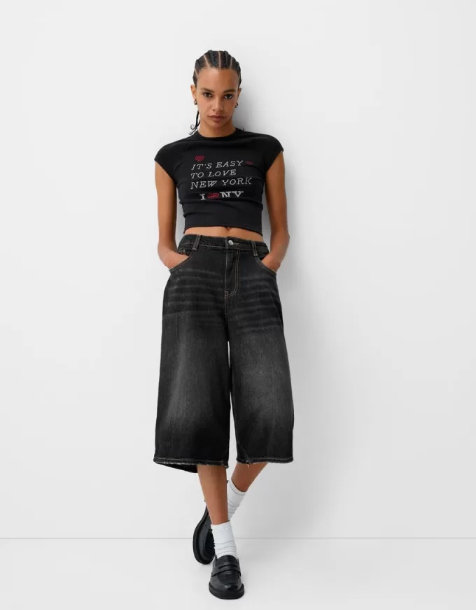 Tricou decupat cu mânecă scurtă, cu imprimeu Tricou decupat cu mânecă scurtă, cu imprimeu