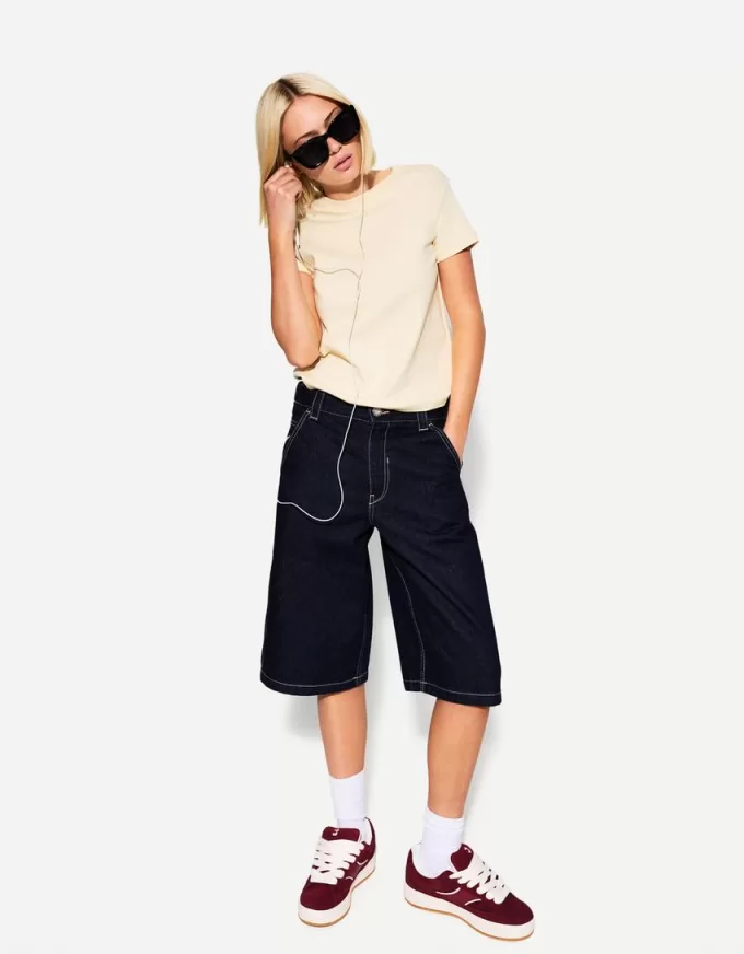 Tricou din bumbac greu cu maneca scurta Tricou din bumbac greu cu maneca scurta