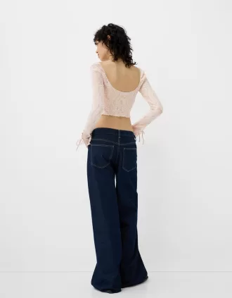 Tricou din dantela cu fundite