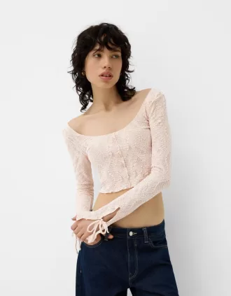 Tricou din dantela cu fundite