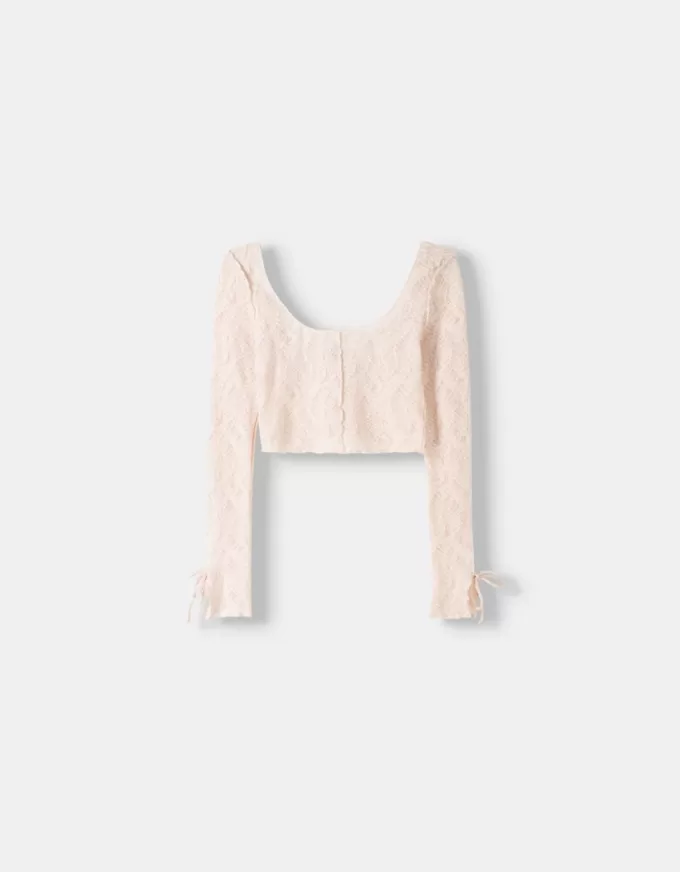 Tricou din dantela cu fundite Tricou din dantela cu fundite