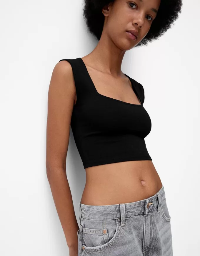 Tricou fără mâneci cu decolteu pătrat