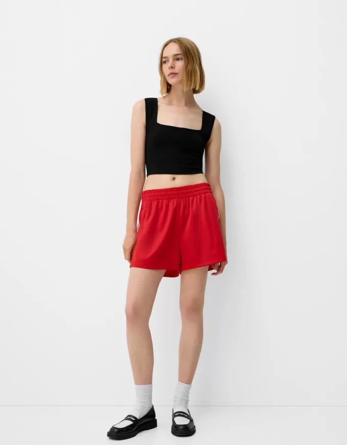 Tricou fără mâneci cu decolteu pătrat