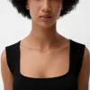 Tricou fără mâneci cu decolteu pătrat