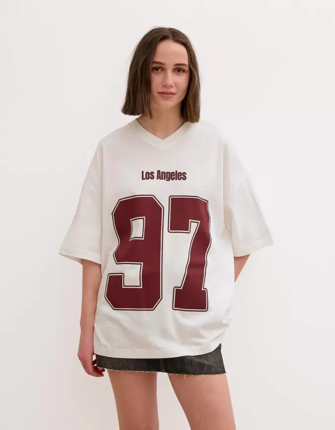 Tricou imprimat cu maneca scurta cu decolteu in V Tricou imprimat cu maneca scurta cu decolteu in V