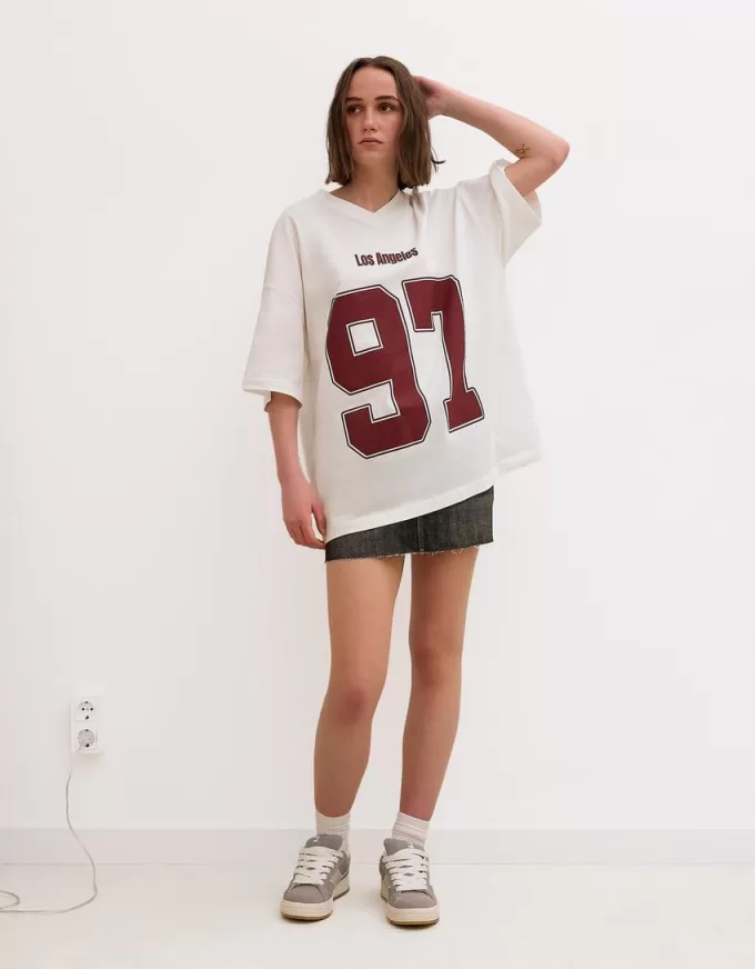 Tricou imprimat cu maneca scurta cu decolteu in V Tricou imprimat cu maneca scurta cu decolteu in V