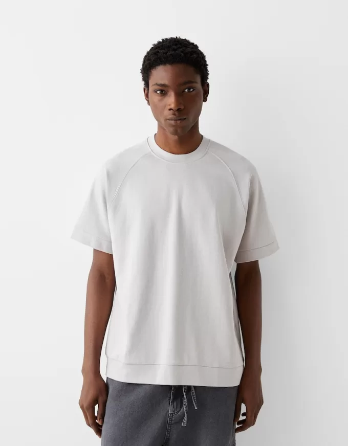 Tricou interlock cu mânecă scurtă, cu potrivire boxy Tricou interlock cu mânecă scurtă, cu potrivire boxy