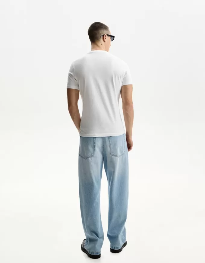 Tricou obișnuit cu mânecă scurtă Tricou obișnuit cu mânecă scurtă