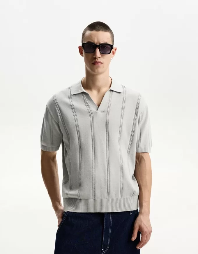 Tricou polo cu mânecă scurtă texturată Tricou polo cu mânecă scurtă texturată