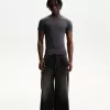 Tricou slim-fit cu maneca scurta, cu cusaturi