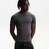 Tricou slim-fit cu maneca scurta, cu cusaturi