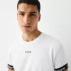 Tricou slim-fit cu maneca scurta, cu detaliu dungi