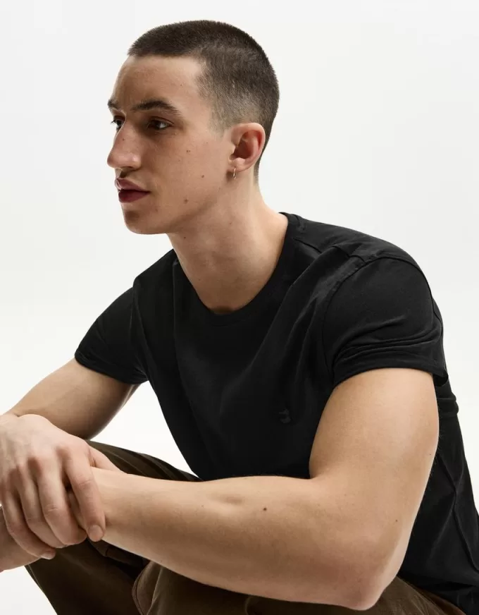 Tricou suflat cu mânecă scurtă brodat Tricou suflat cu mânecă scurtă brodat