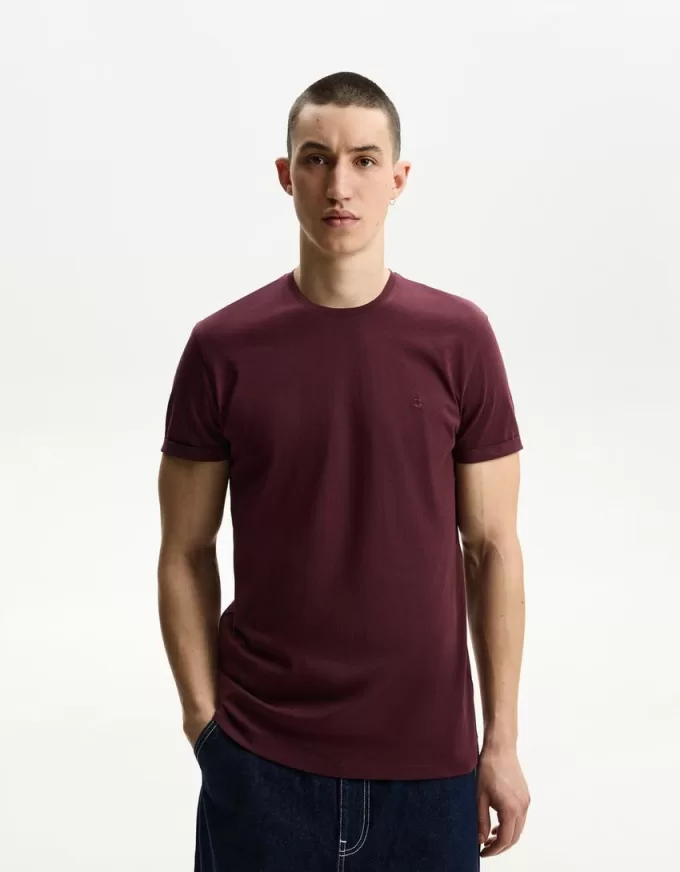 Tricou suflat cu mânecă scurtă brodat Tricou suflat cu mânecă scurtă brodat